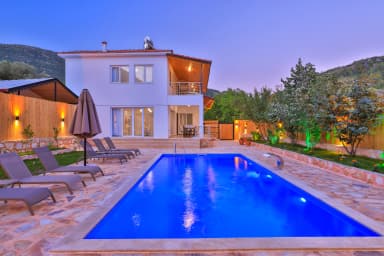 Villa DR Sarıbelen 88
