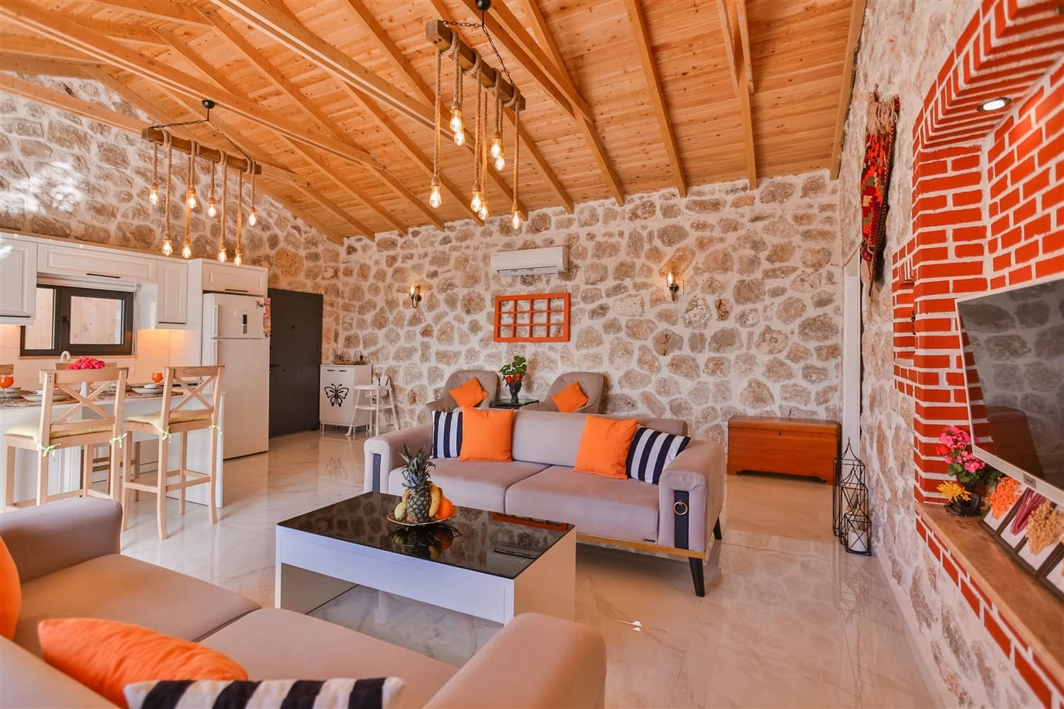 Villa Yaman Korunaklı Havuz 36