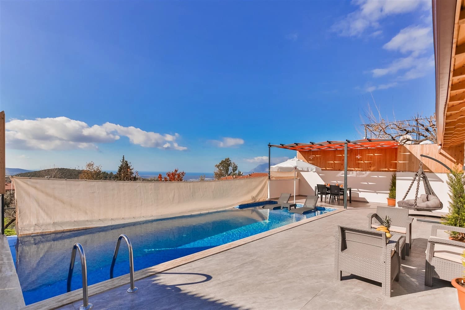Villa Yaman Korunaklı Havuz 28