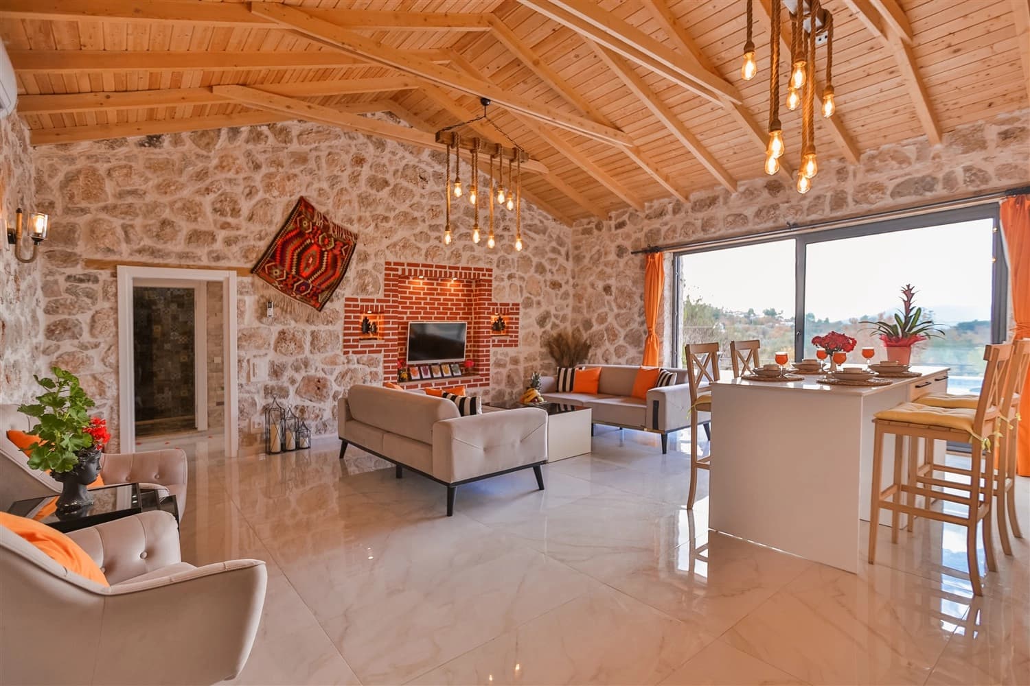 Villa Yaman Korunaklı Havuz 50