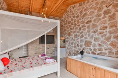 Villa Yaman Korunaklı Havuz 30