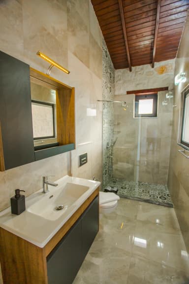 Villa Blue Vista Korunaklı Havuz 63