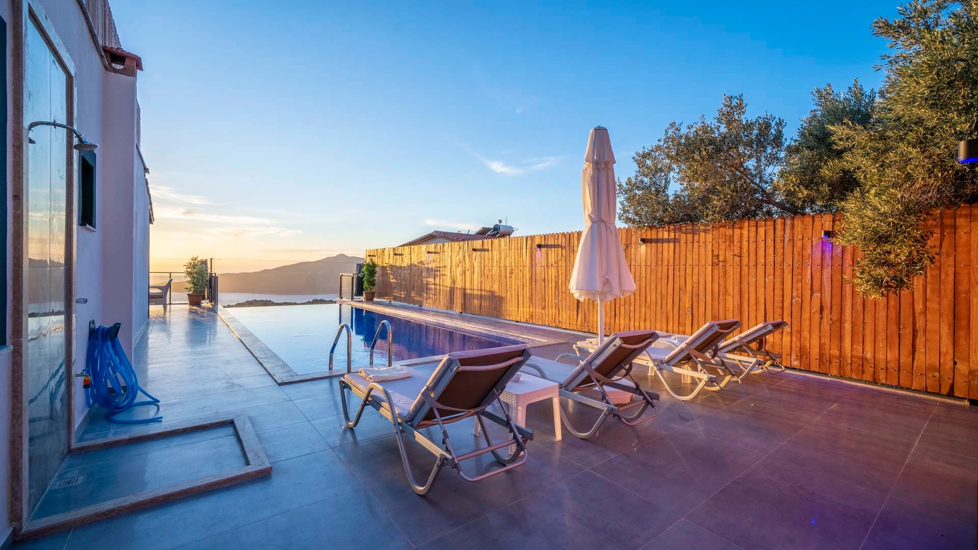 Villa Desde Korunaklı Havuz 70