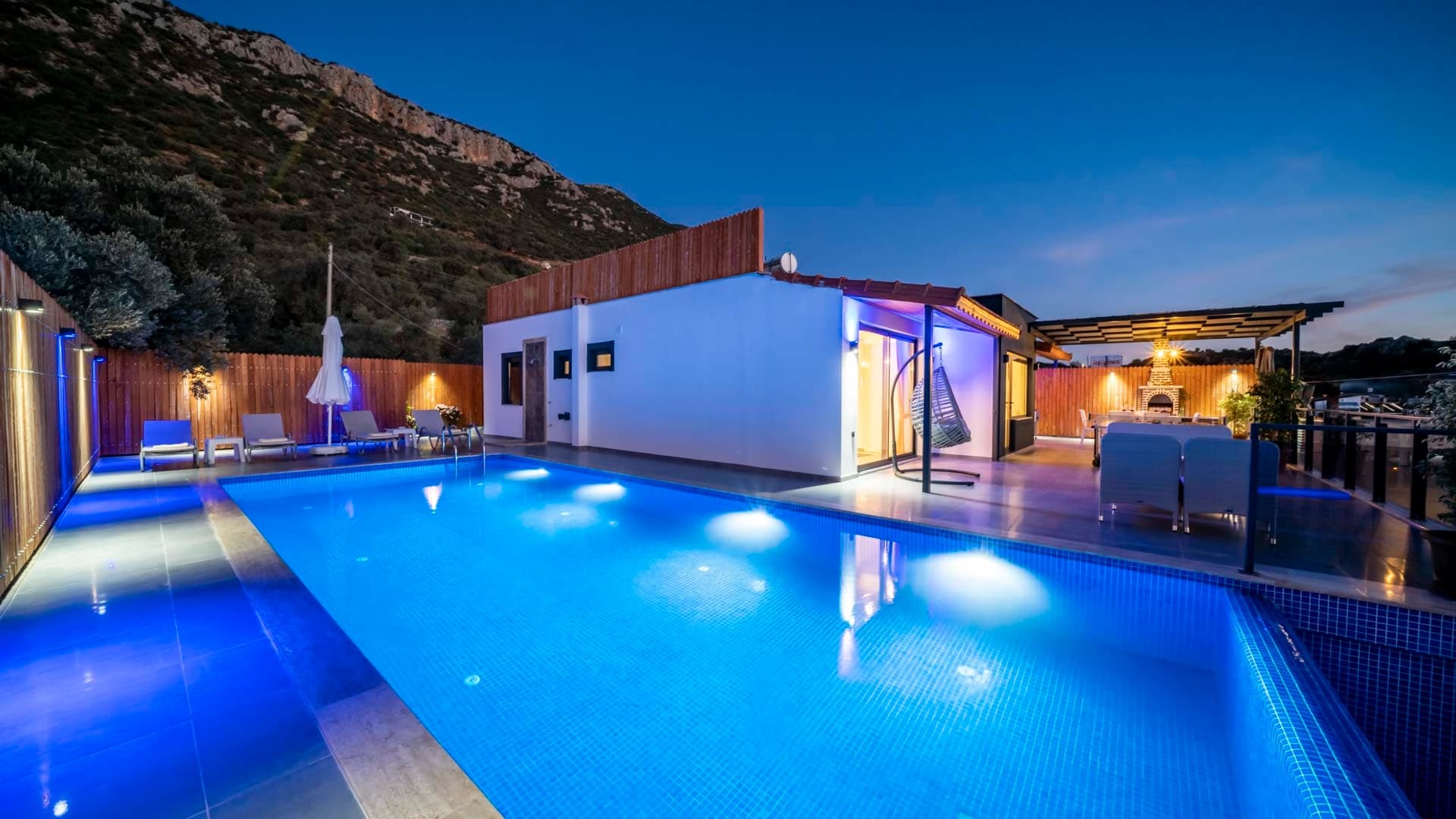 Villa Desde Korunaklı Havuz 36