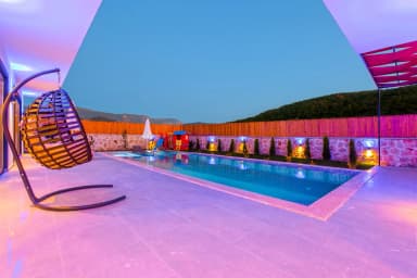Villa Alice Korunaklı Havuz 42
