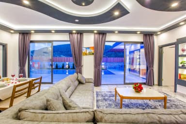 Villa Alice Korunaklı Havuz 70