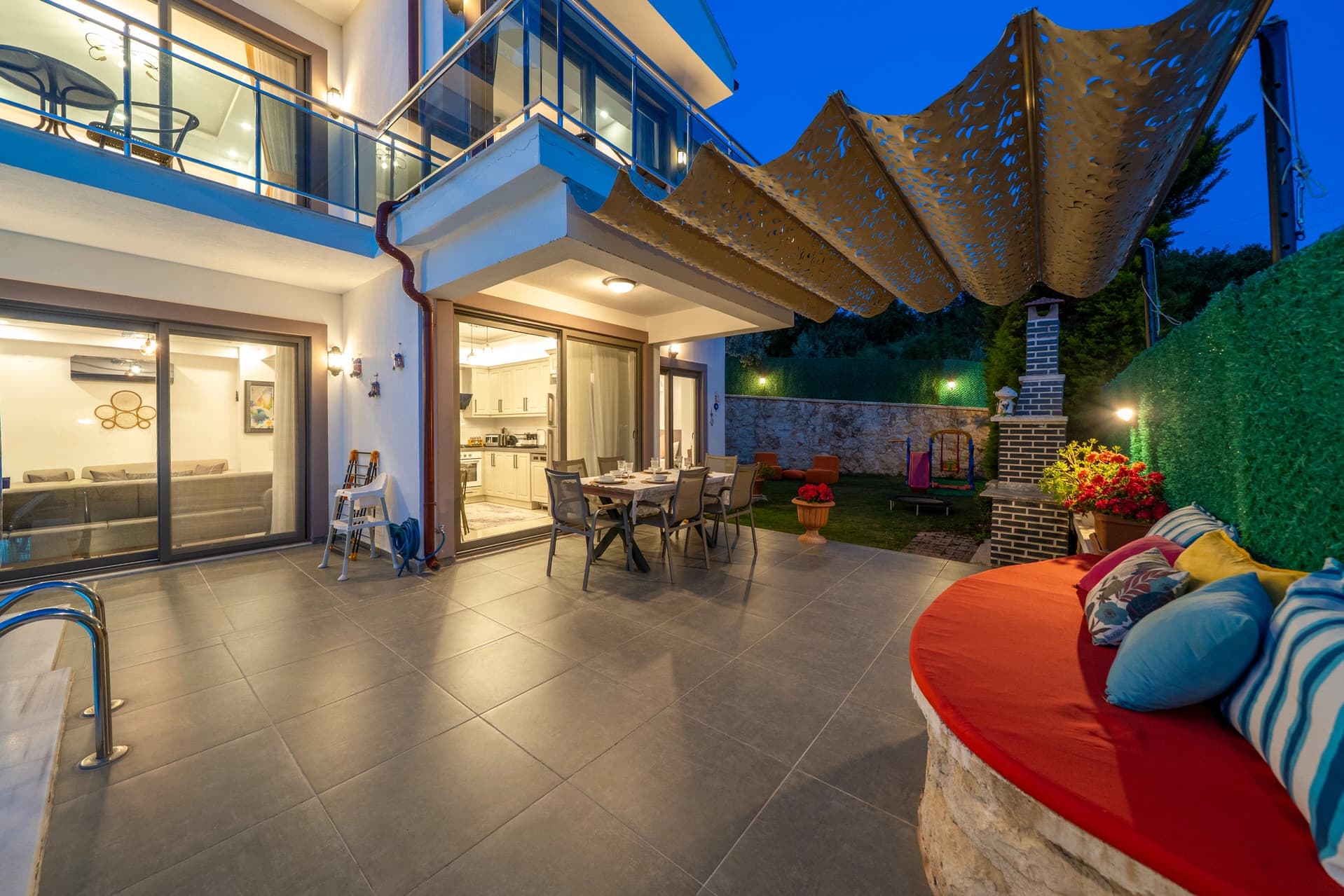 Villa Altuğ Korunaklı Havuz 70