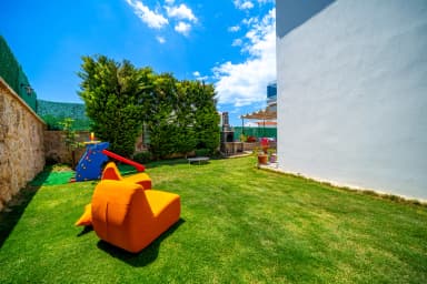 Villa Altuğ Korunaklı Havuz 50