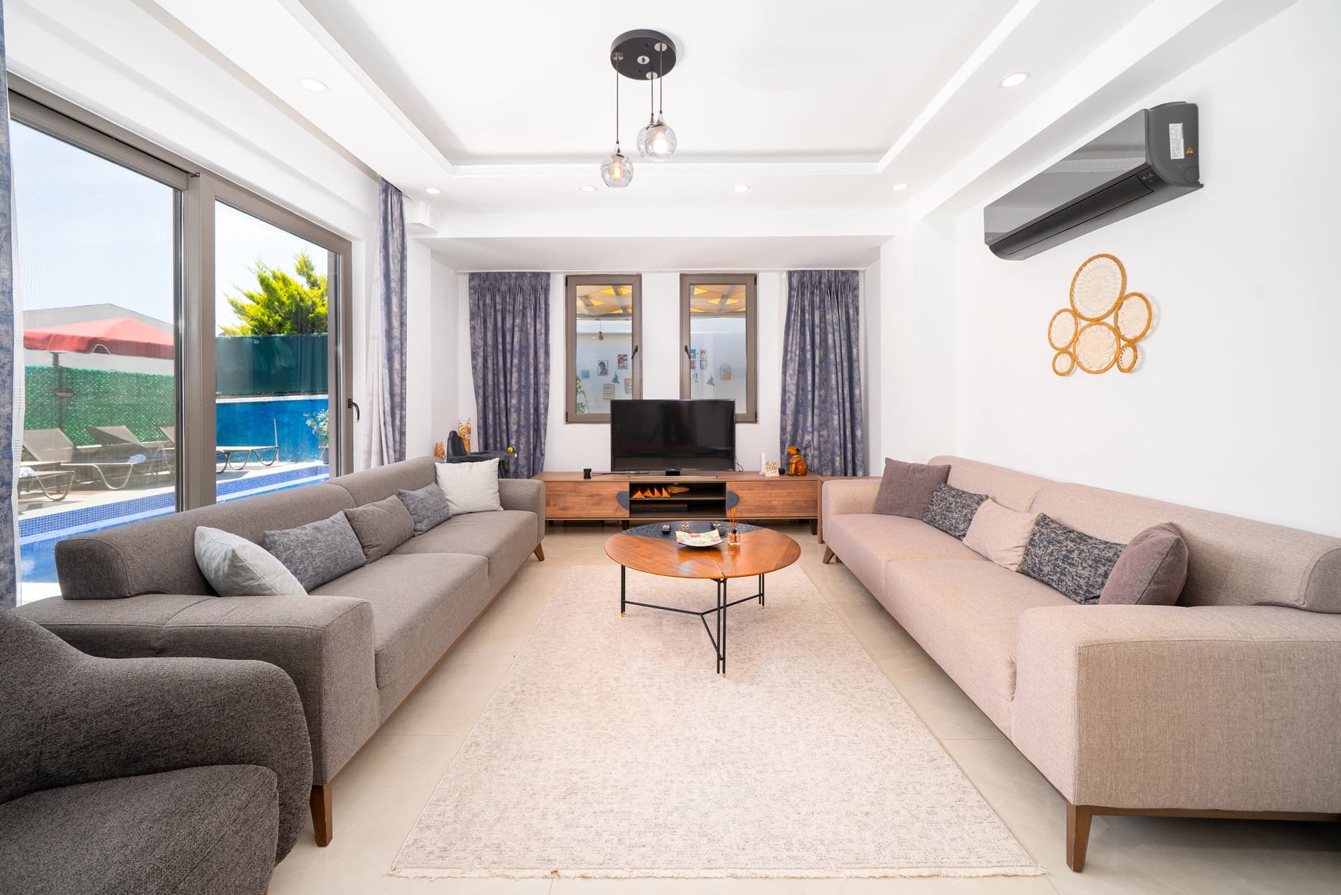 Villa Altuğ Korunaklı Havuz 64