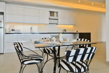 Villa Dünya Korunaklı Havuz 84