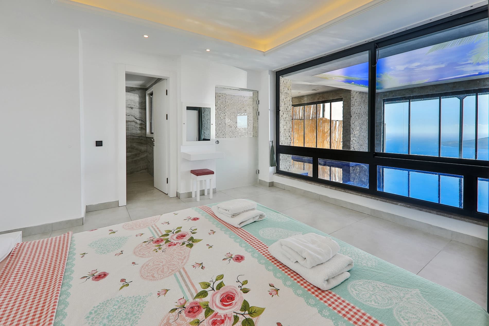 Villa Dünya Korunaklı Havuz 36