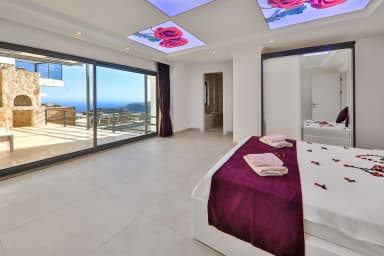 Villa Dünya Korunaklı Havuz 64