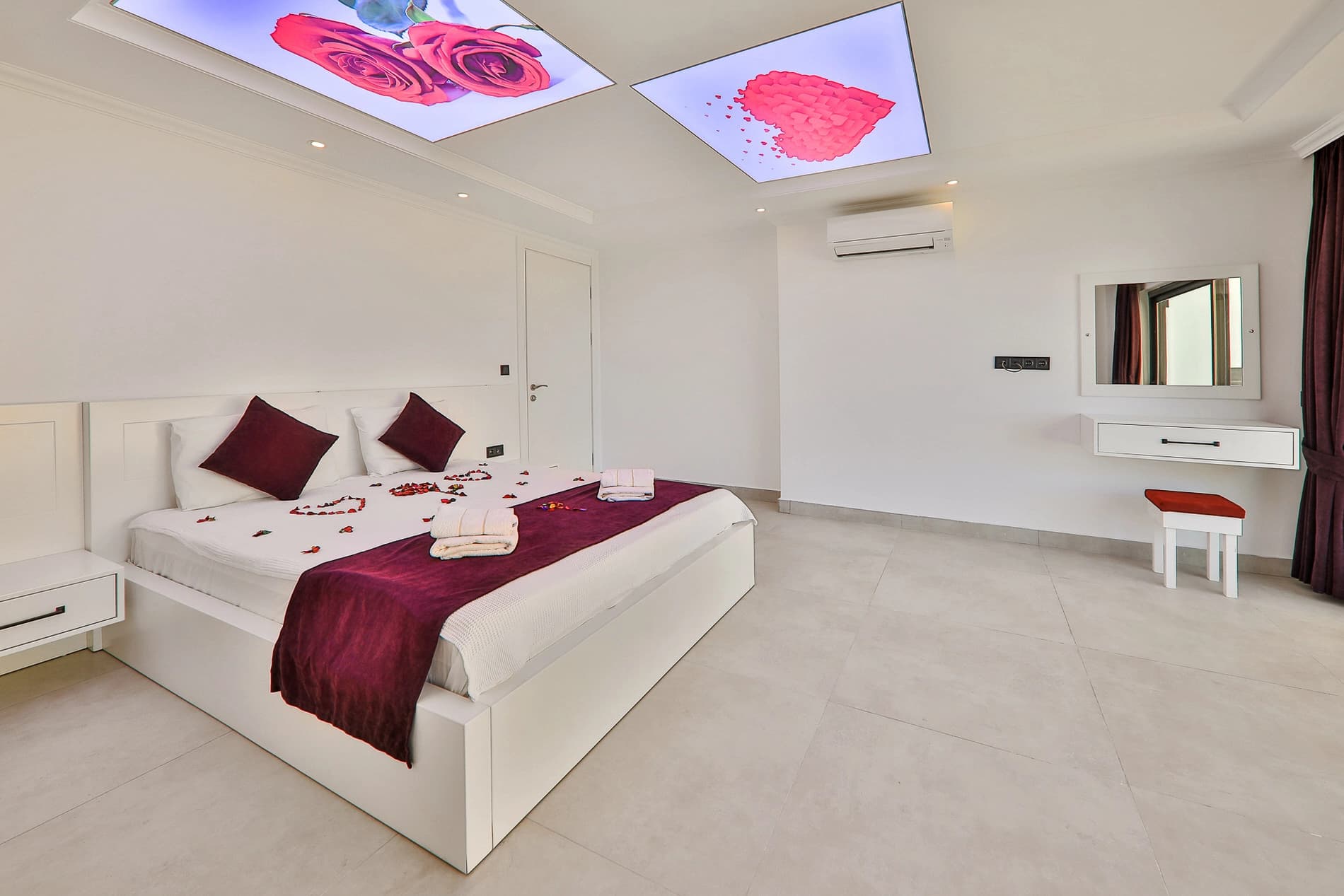 Villa Dünya Korunaklı Havuz 78