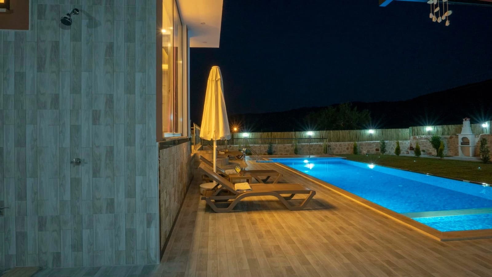 Villa Ernez Korunaklı Havuz 70