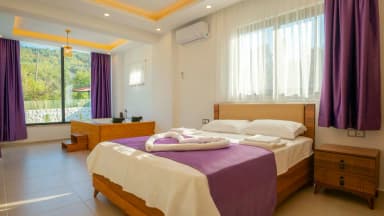 Villa Ernez Korunaklı Havuz 22