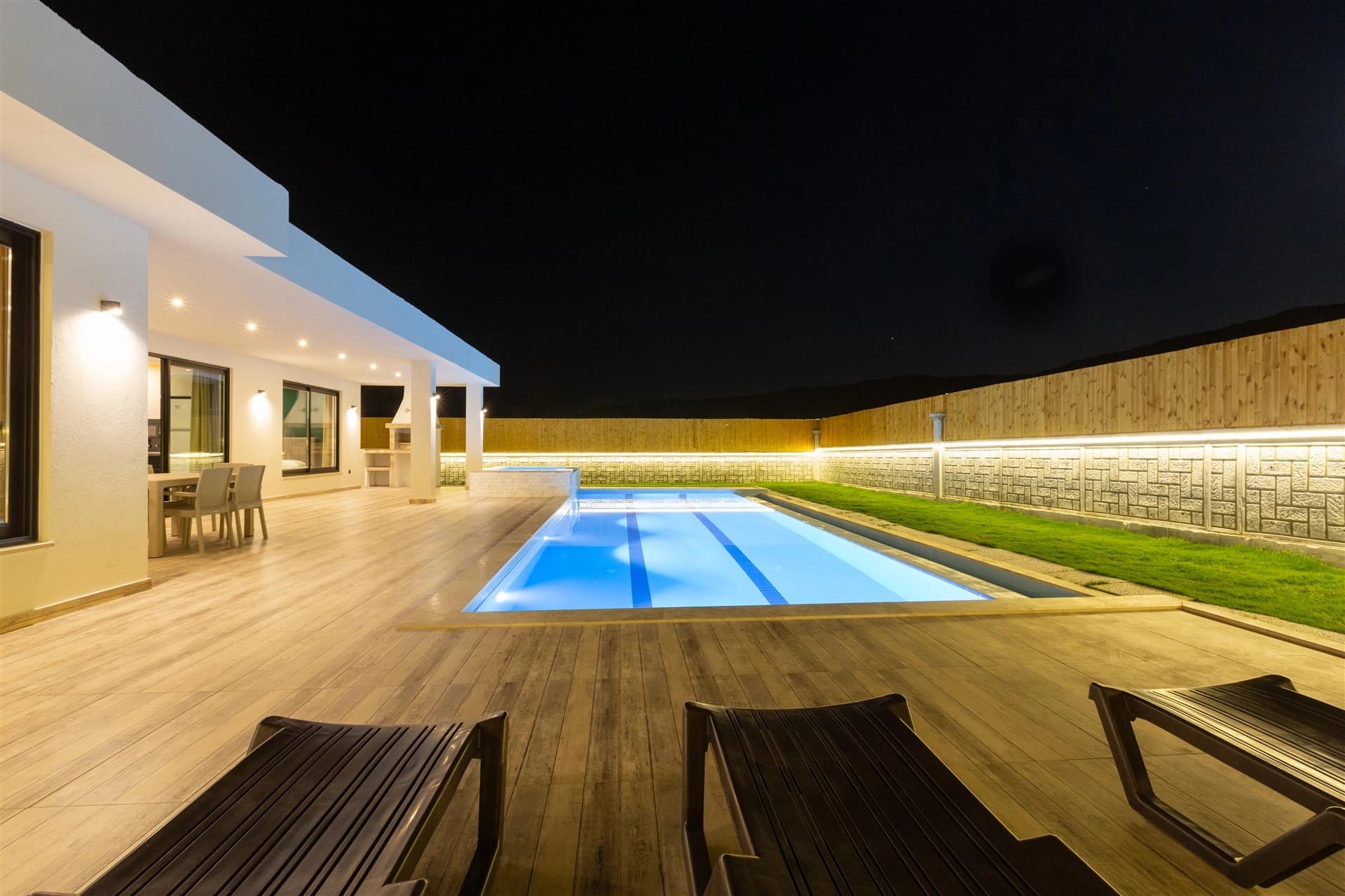 Villa Edda Korunaklı Havuz 69