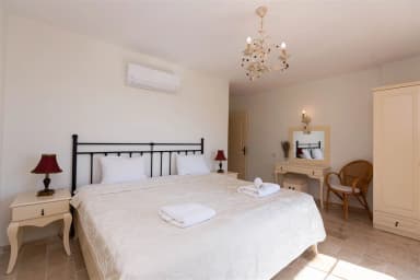 Villa Louise Çocuk Havuzu 45