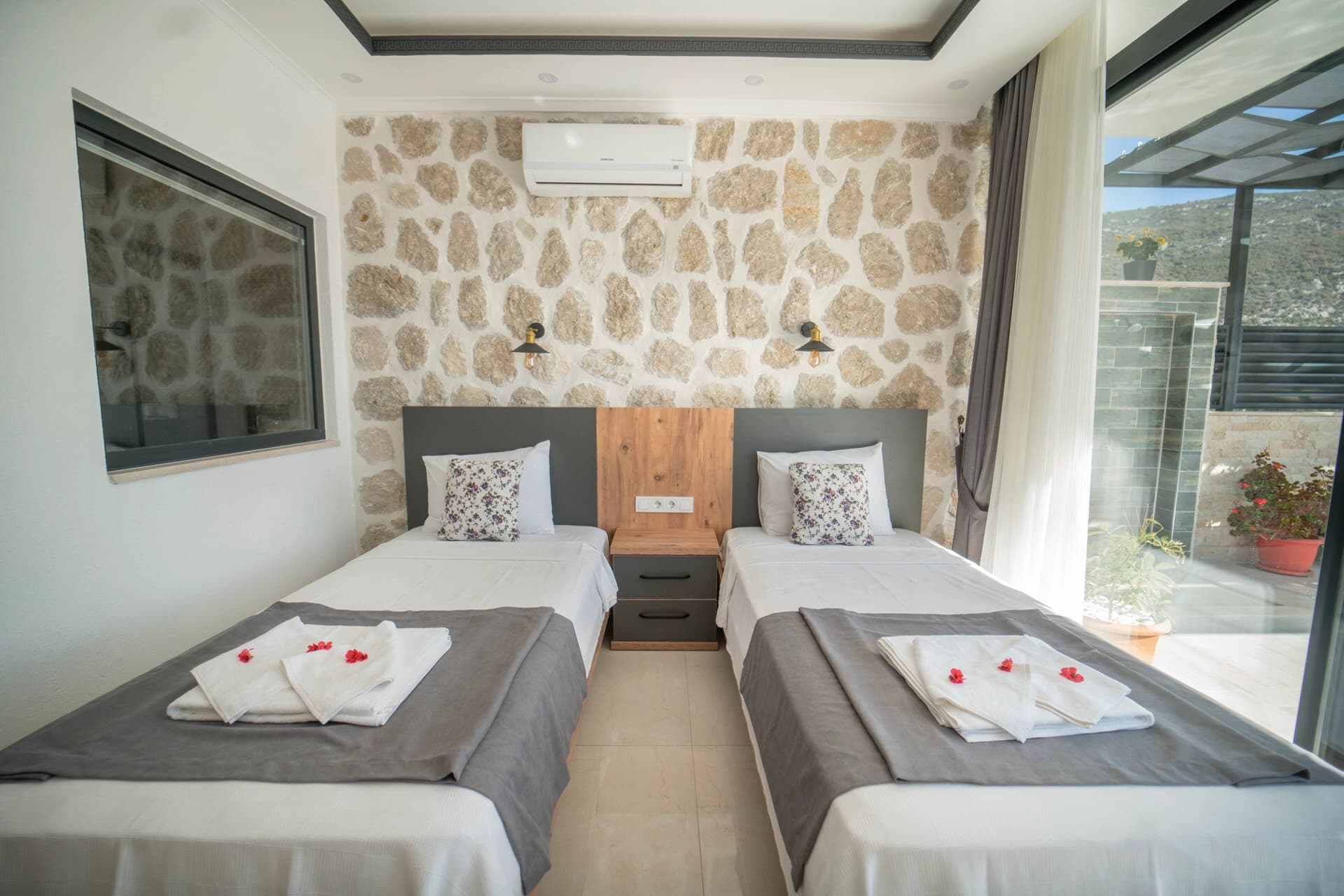 Villa Oliva Korunaklı Havuz 52