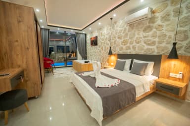 Villa Oliva Korunaklı Havuz 86