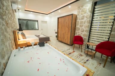 Villa Oliva Korunaklı Havuz 10