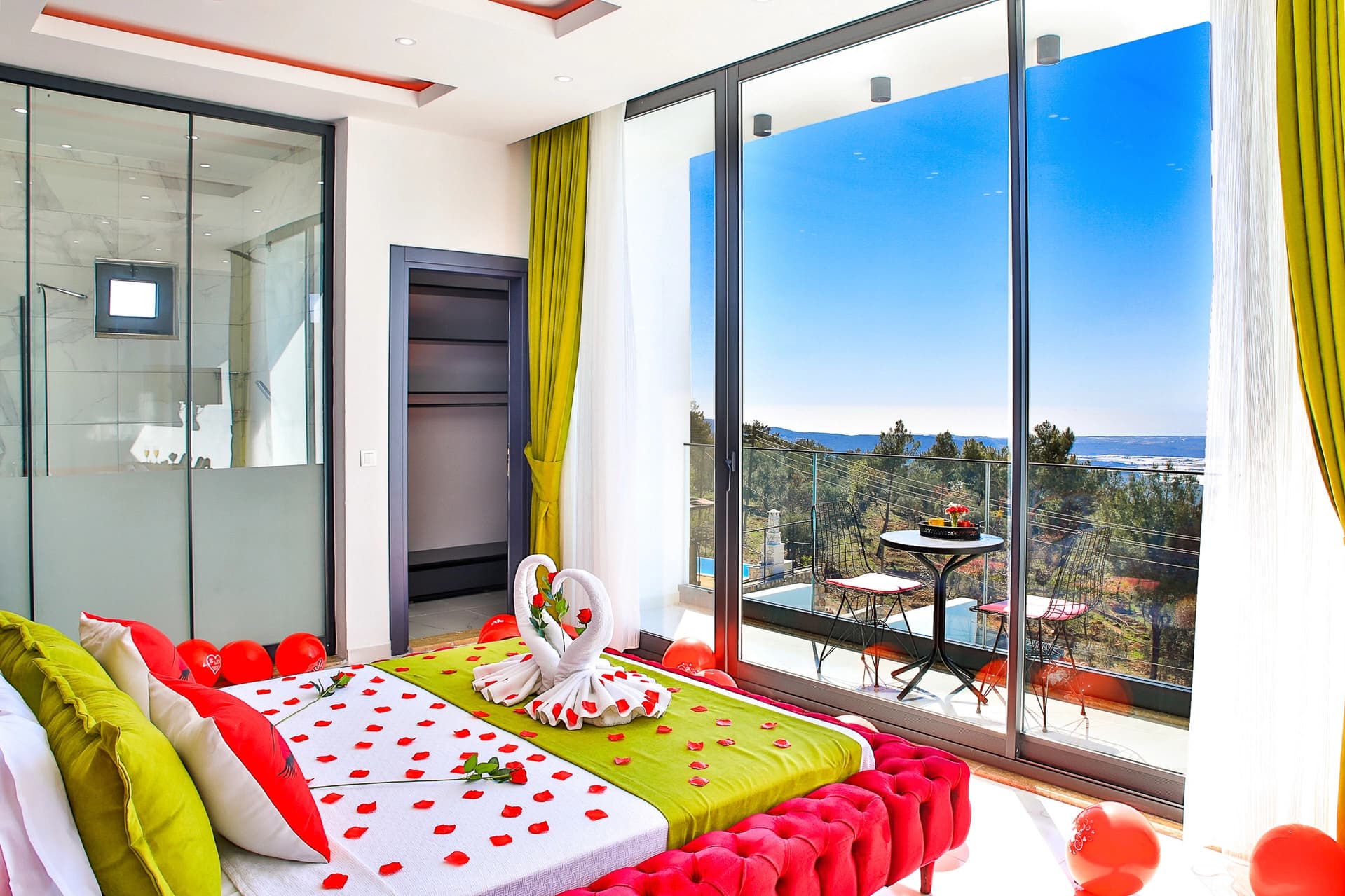 Villa Alyans Korunaklı Havuz 17