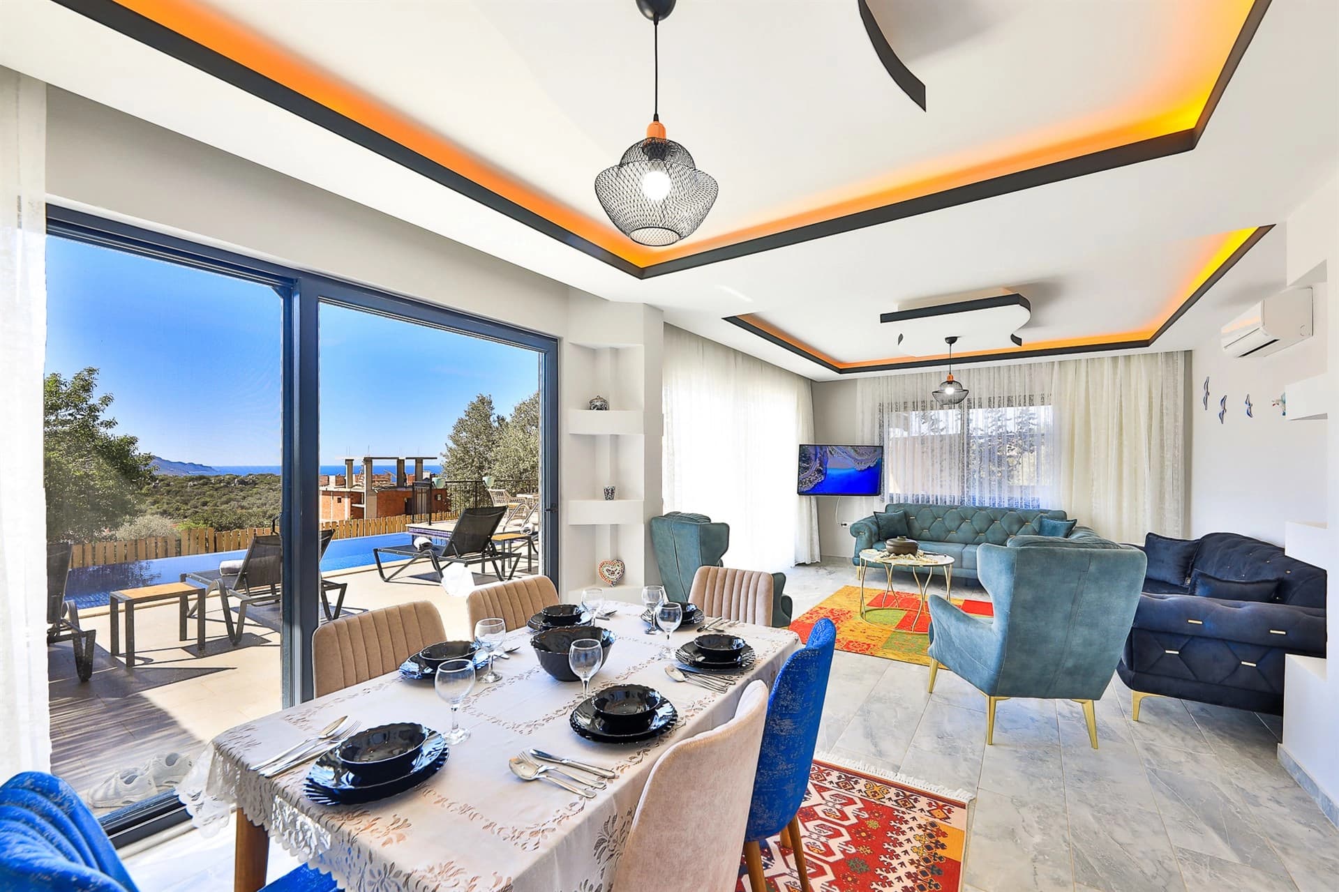 Villa Morens Korunaklı Havuz 31