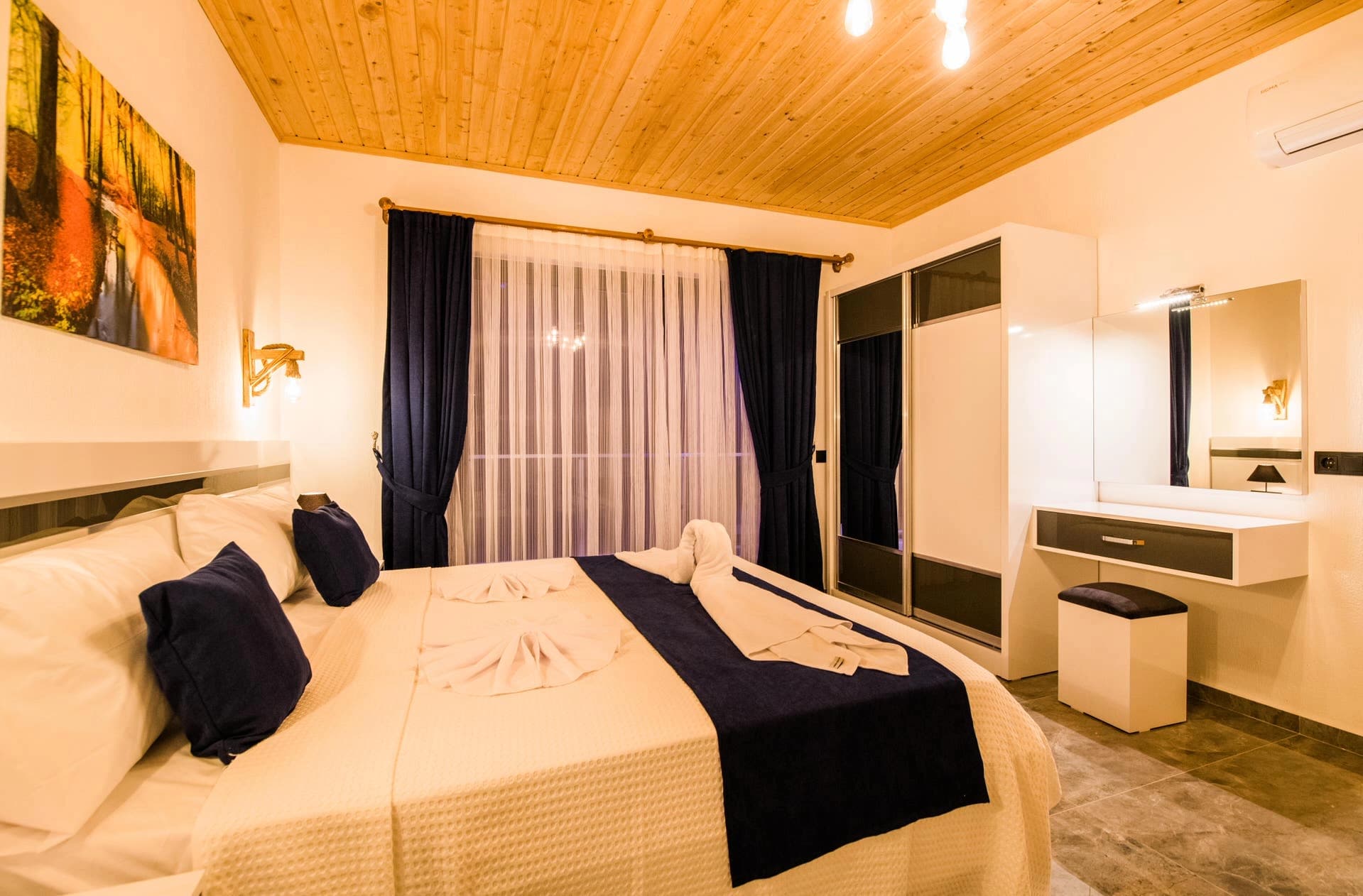 Villa Karadağ Korunaklı Havuz 54