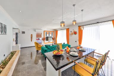 Villa Therapy Korunaklı Havuz 94