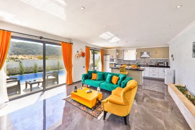 Villa Therapy Korunaklı Havuz 18