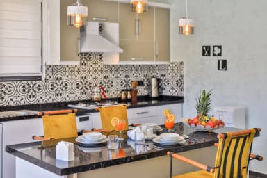 Villa Therapy Korunaklı Havuz 80