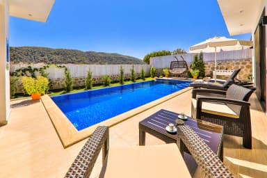 Villa Therapy Korunaklı Havuz 58