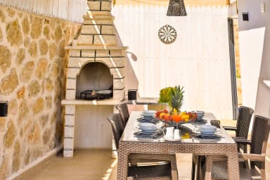 Villa Therapy Sarıbelen 17