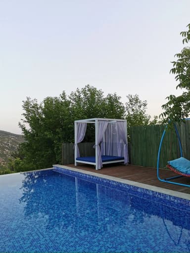 Villa Ab-i Hayat Korunaklı Havuz 89