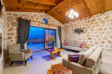 Villa Stone House Korunaklı Havuz 84