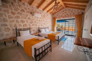 Villa Stone House Korunaklı Havuz 50
