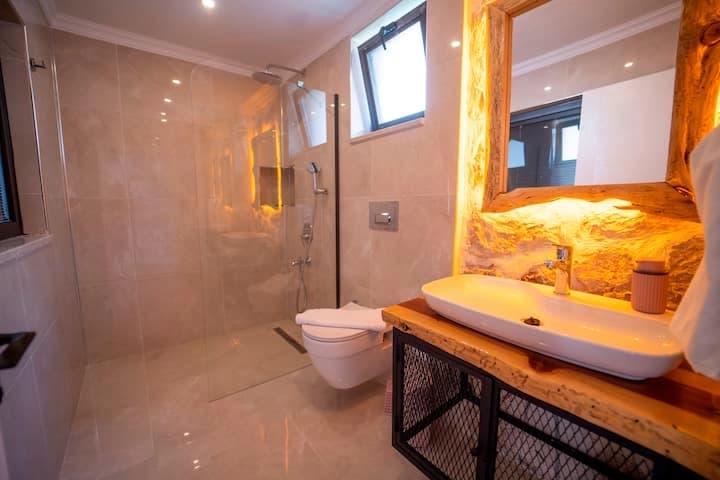 Villa Stone House Korunaklı Havuz 64