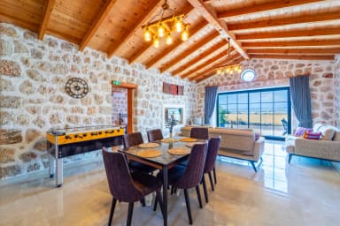 Villa Stone House Korunaklı Havuz 42
