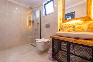 Villa Stone House Korunaklı Havuz 36