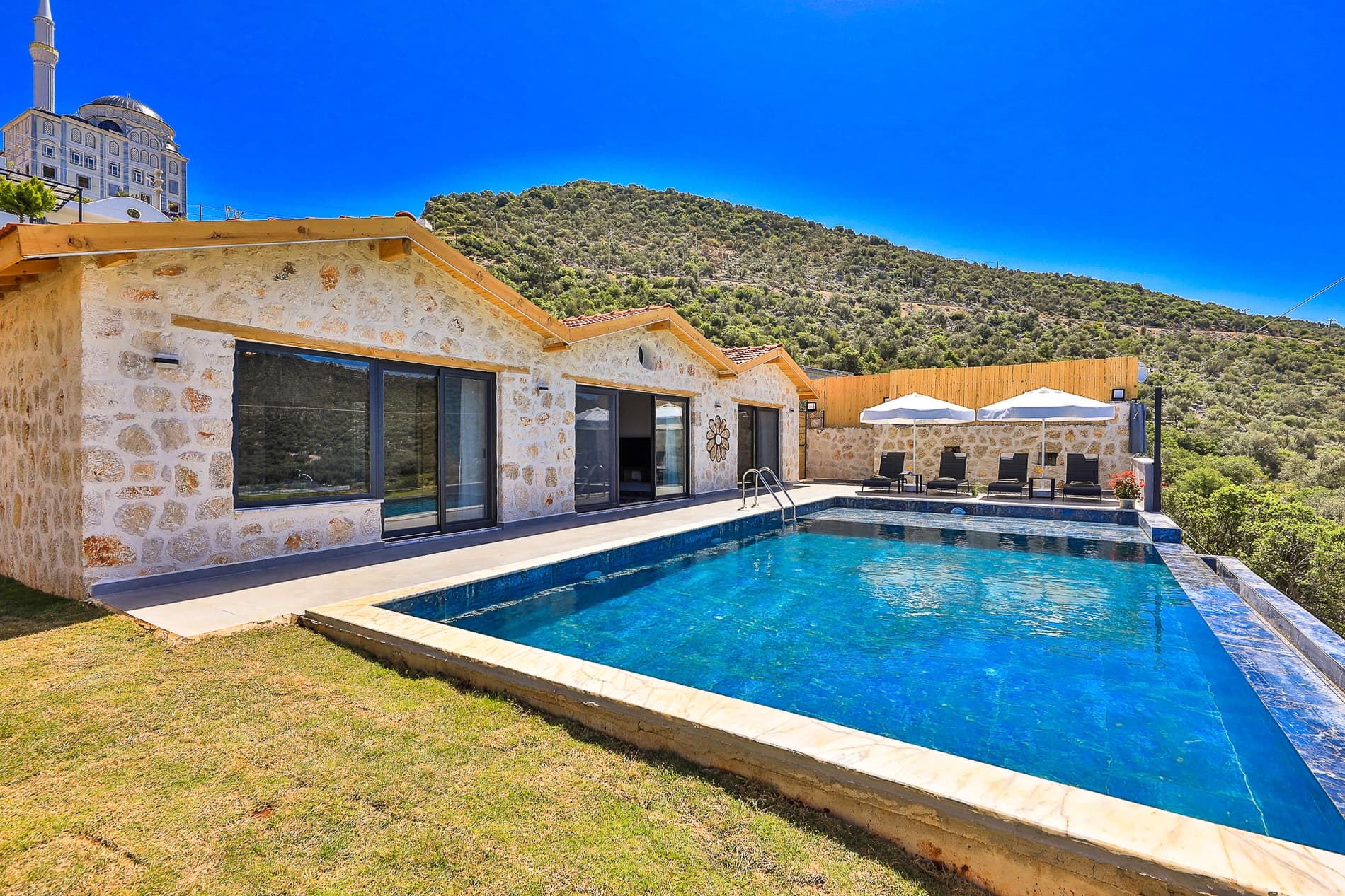 Villa Egemen Korunaklı Havuz 29