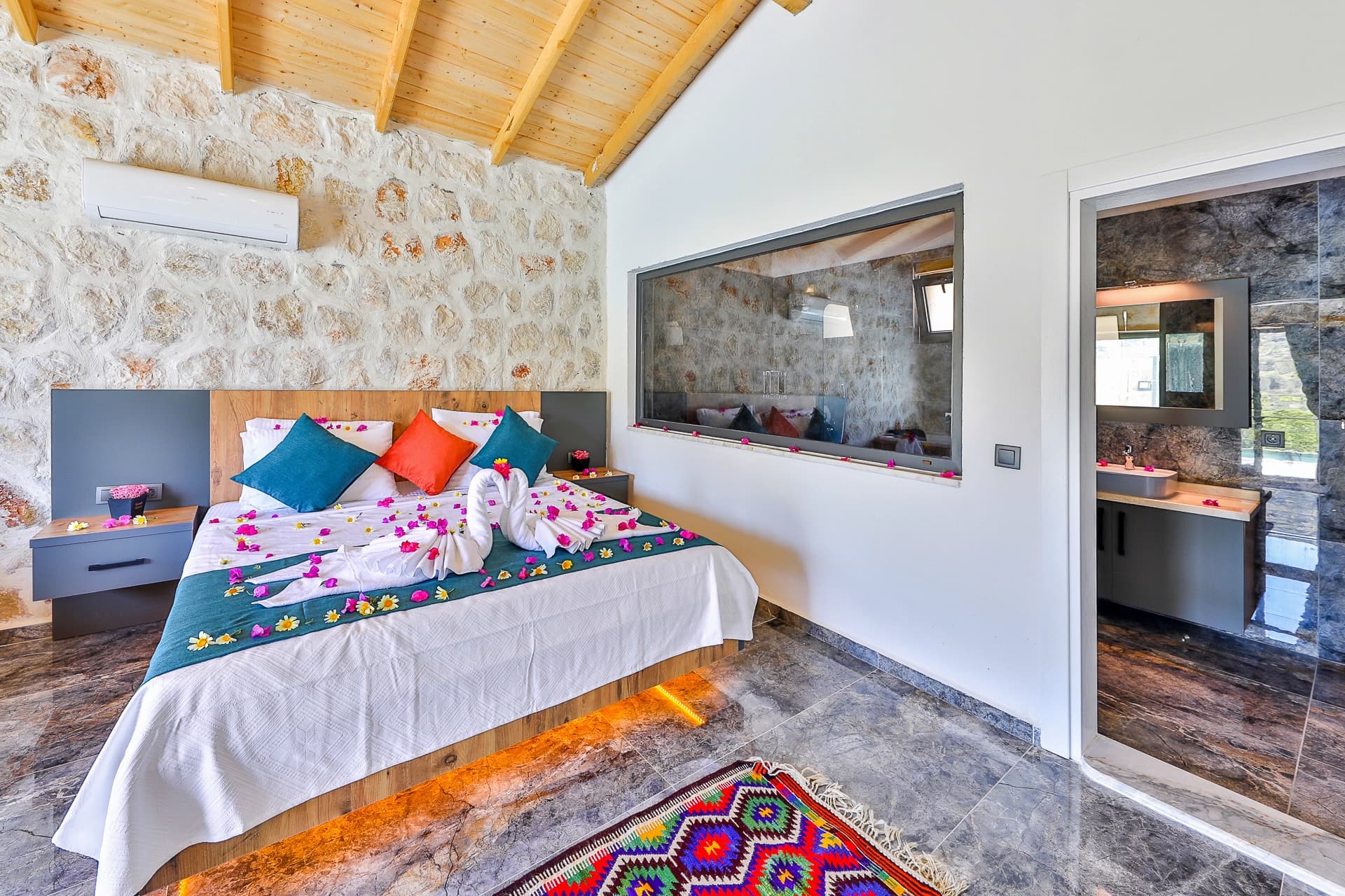 Villa Egemen Korunaklı Havuz 31