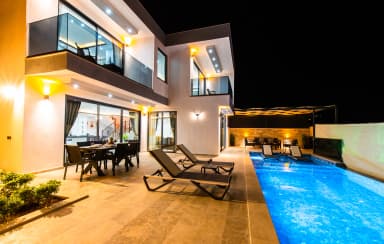 Villa Savoye Korunaklı Havuz 23