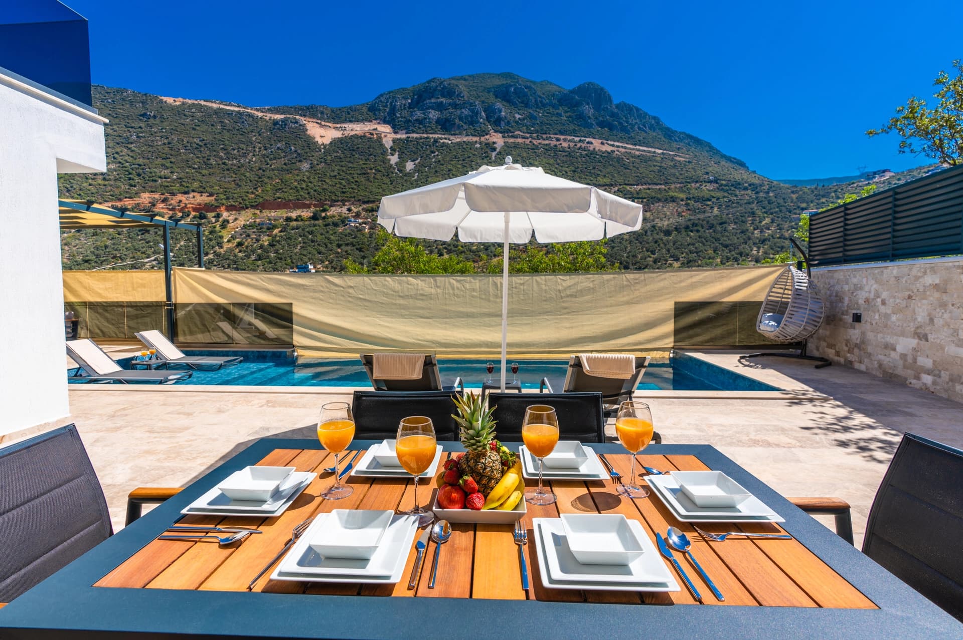 Villa Savoye Korunaklı Havuz 85