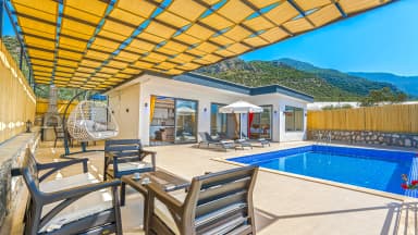 Villa Batu Korunaklı Havuz 27
