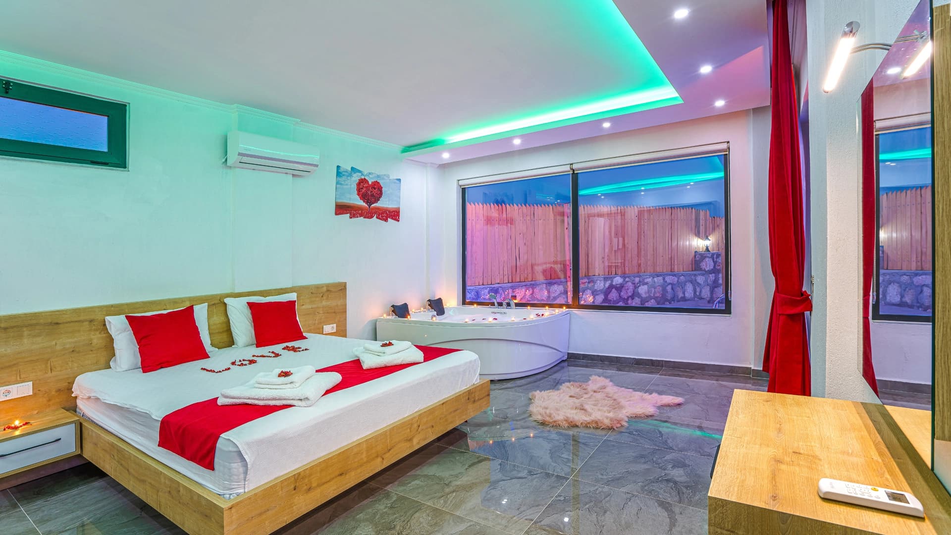 Villa Batu Korunaklı Havuz 91