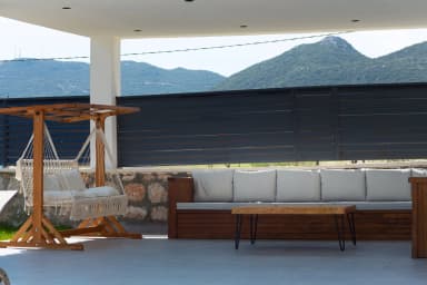 Villa White House Korunaklı Havuz 84