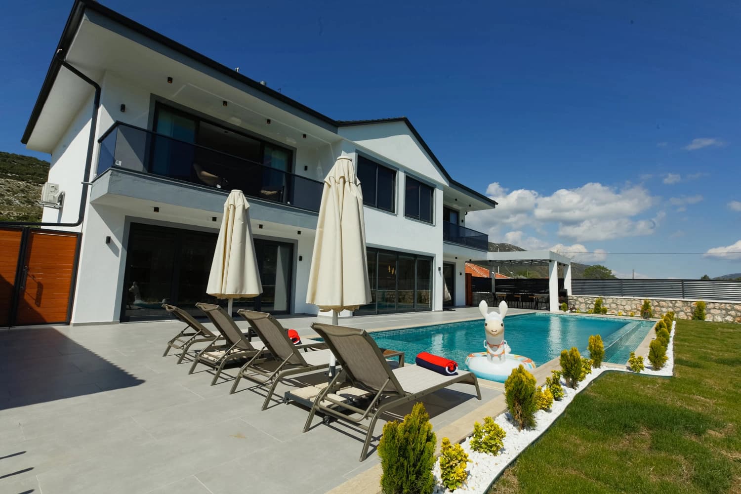 Villa White House Sarıbelen 21