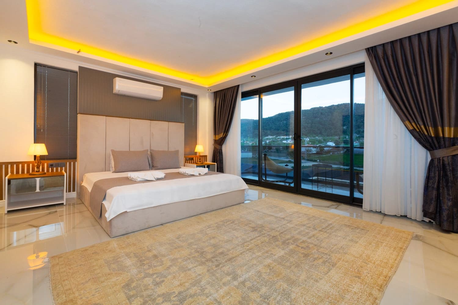 Villa White House Korunaklı Havuz 26