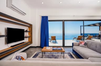 Villa Liya Korunaklı Havuz 49