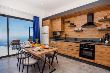 Villa Liya Korunaklı Havuz 77