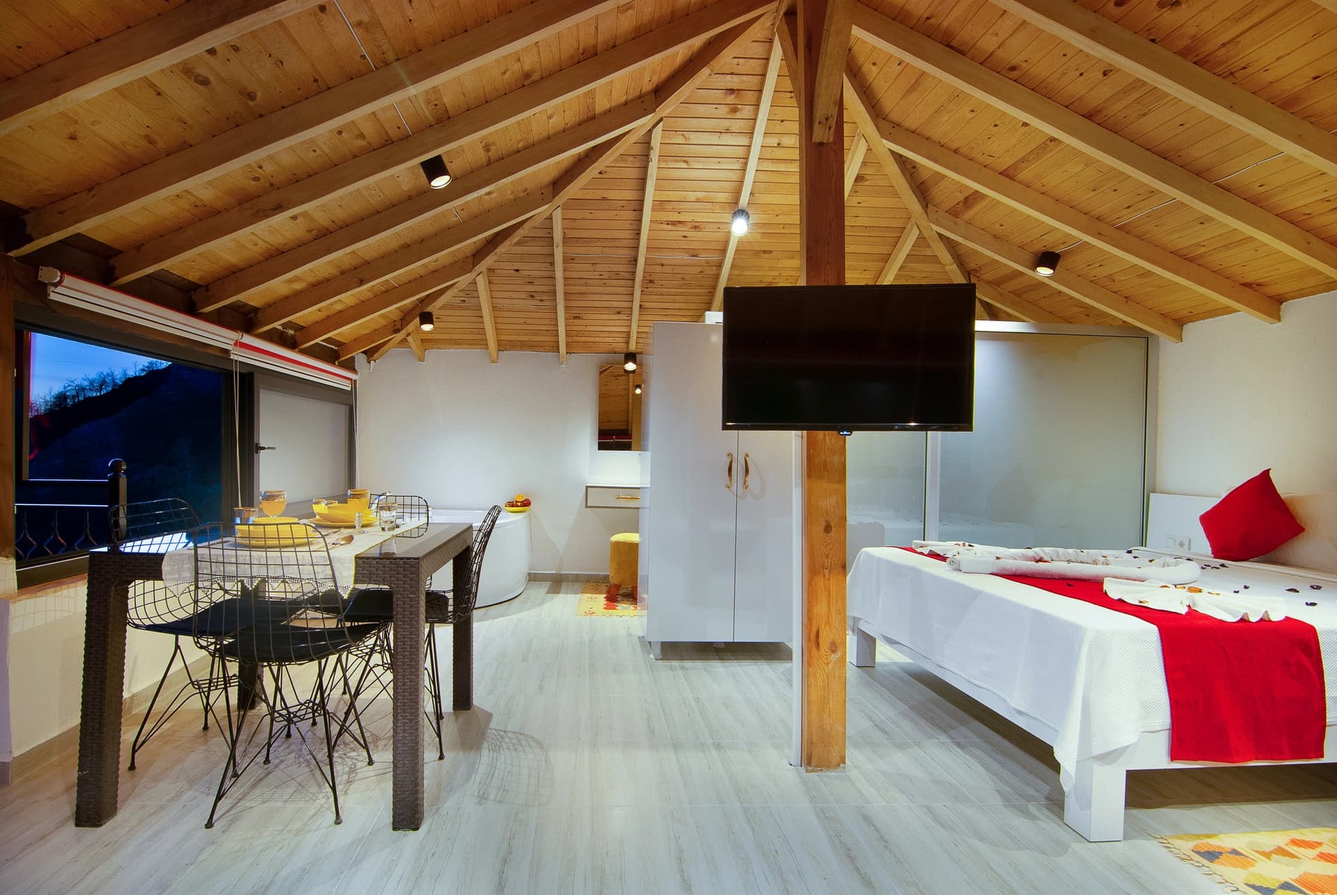 Villa Saten Korunaklı Havuz 78